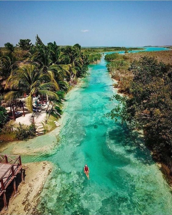 Bacalar Club de playa Mármol