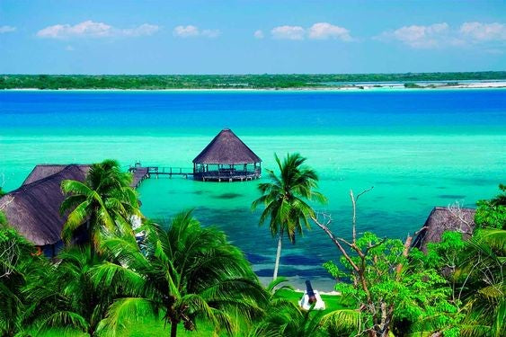 Bacalar Club de playa Mármol