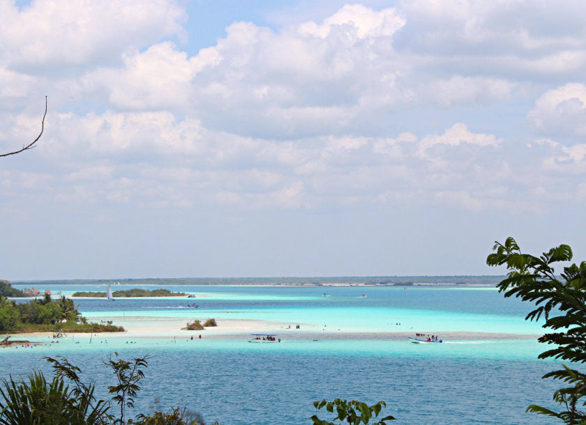 Bacalar Club de playa Mármol